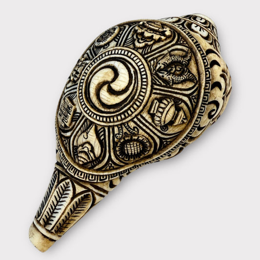 Conque Tibétaine Gravée grand model