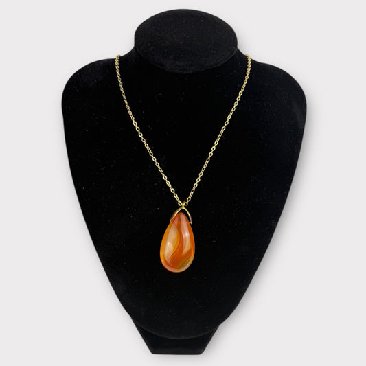 Pendentif goutte sautoir cornaline