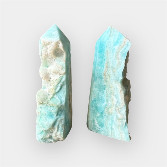 Pointe semi polie aragonite bleue (rare)