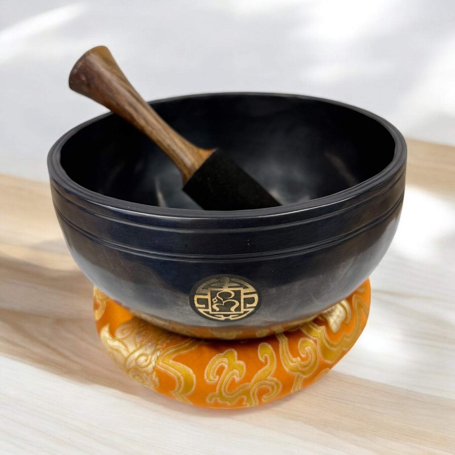 Bol Tibétain Om Sajan Black Edition - Ré - 960g - 183mm