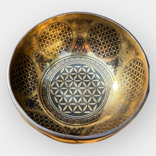 Bol tibétain gravé fin Ré - 140mm - 572 g