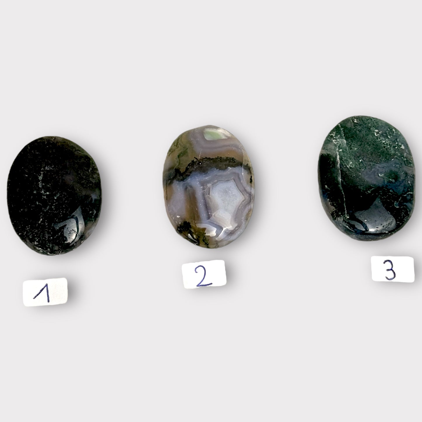 Galet anti stress agate mousse