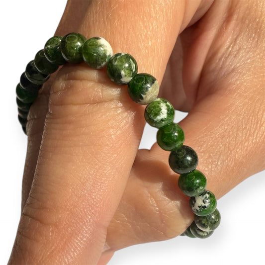 Bracelet boule Diopside vert sur gangue