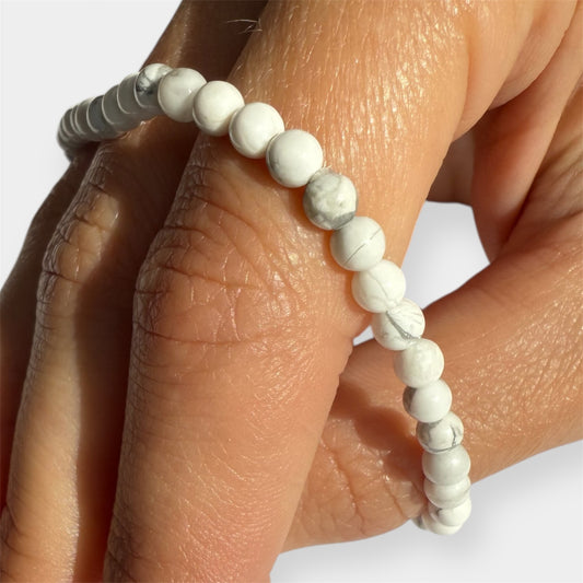 Bracelet boule Howlite blanche