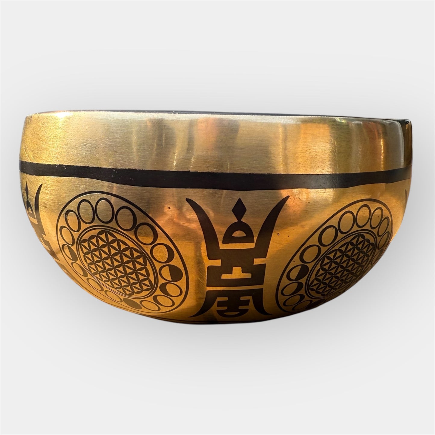 Bol tibétain gravé fin Ré - 140mm - 572 g