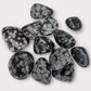 Pierre roulée obsidienne flocon de neige