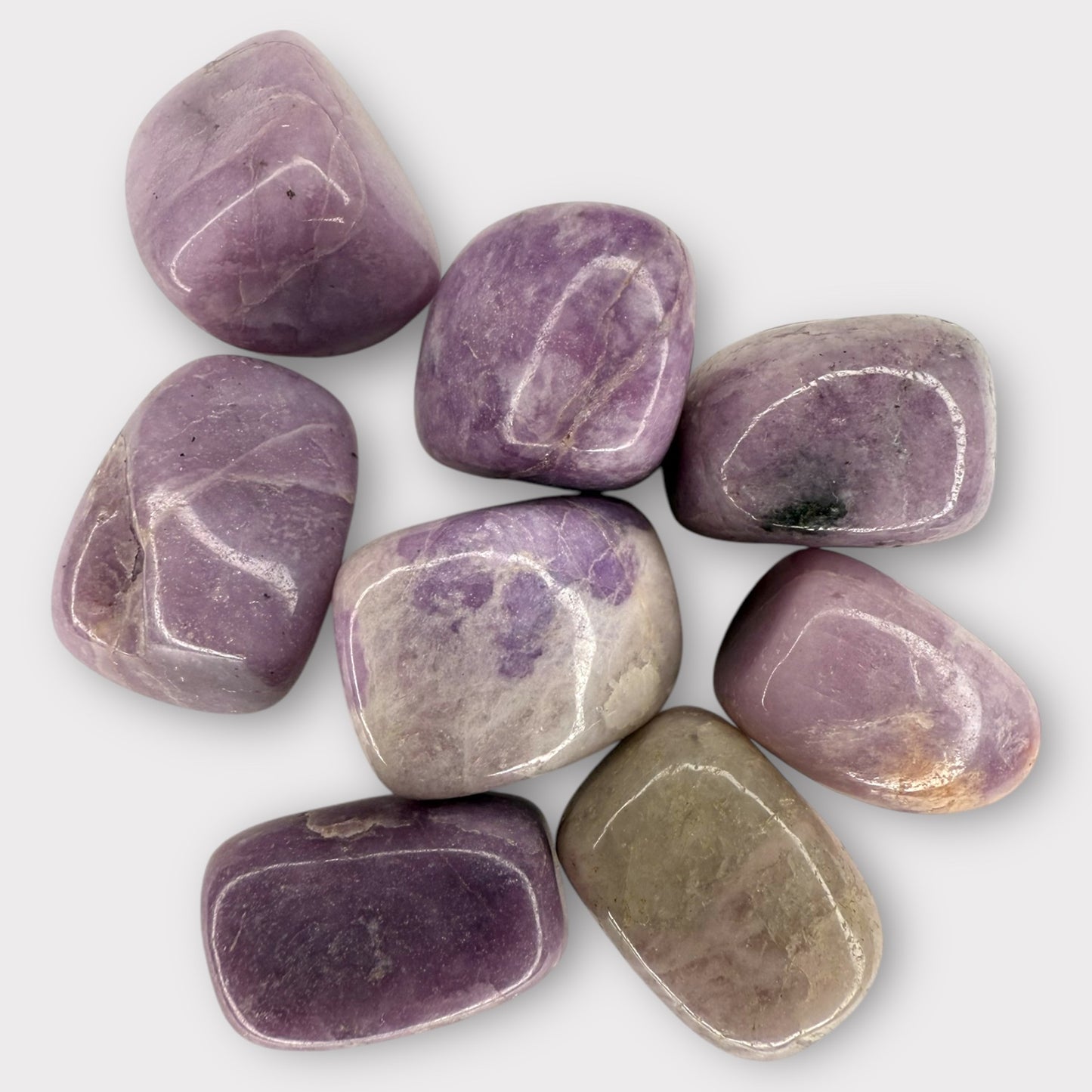Pierre roulée lépidolite cubique