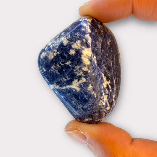 Pierre roulée sodalite