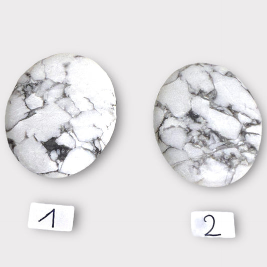 Galet anti - stress howlite